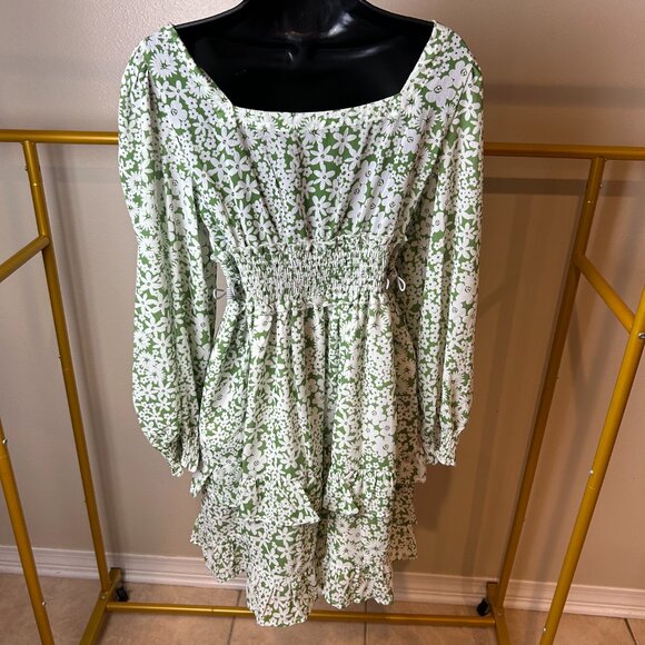 CHARMING CHARLIE RUFFLE DRESS (MED) - Picture 10 of 12